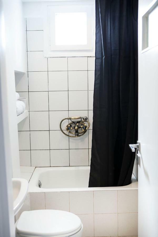 Best Located Executive Apartment In Maroussi. 雅典 外观 照片