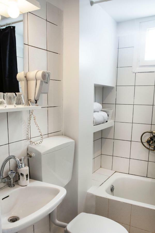 Best Located Executive Apartment In Maroussi. 雅典 外观 照片